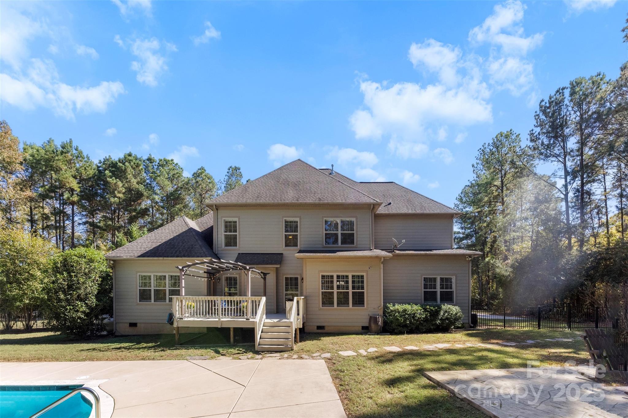 1045 Adkins Road