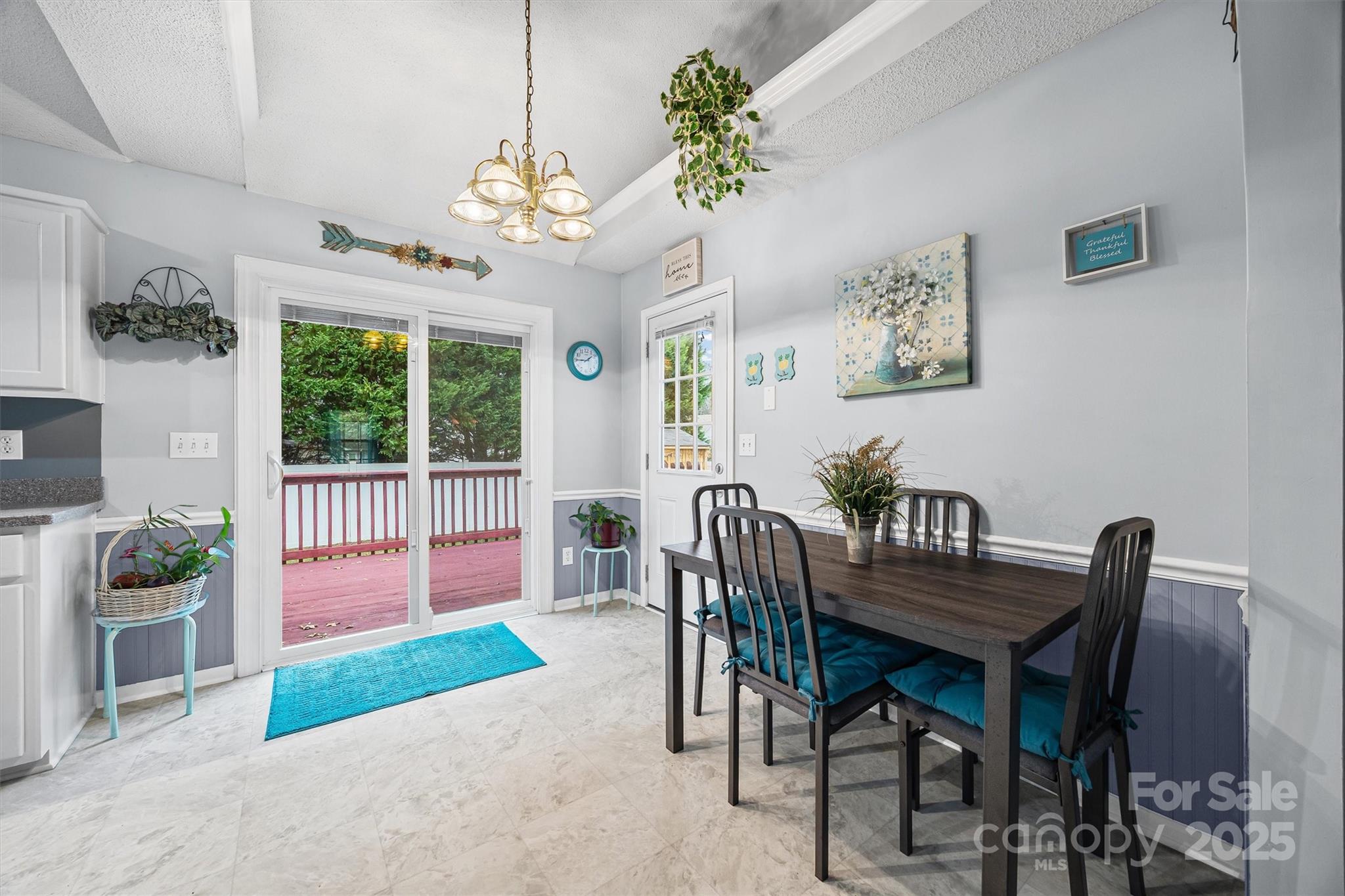 2306 Kestrel Drive