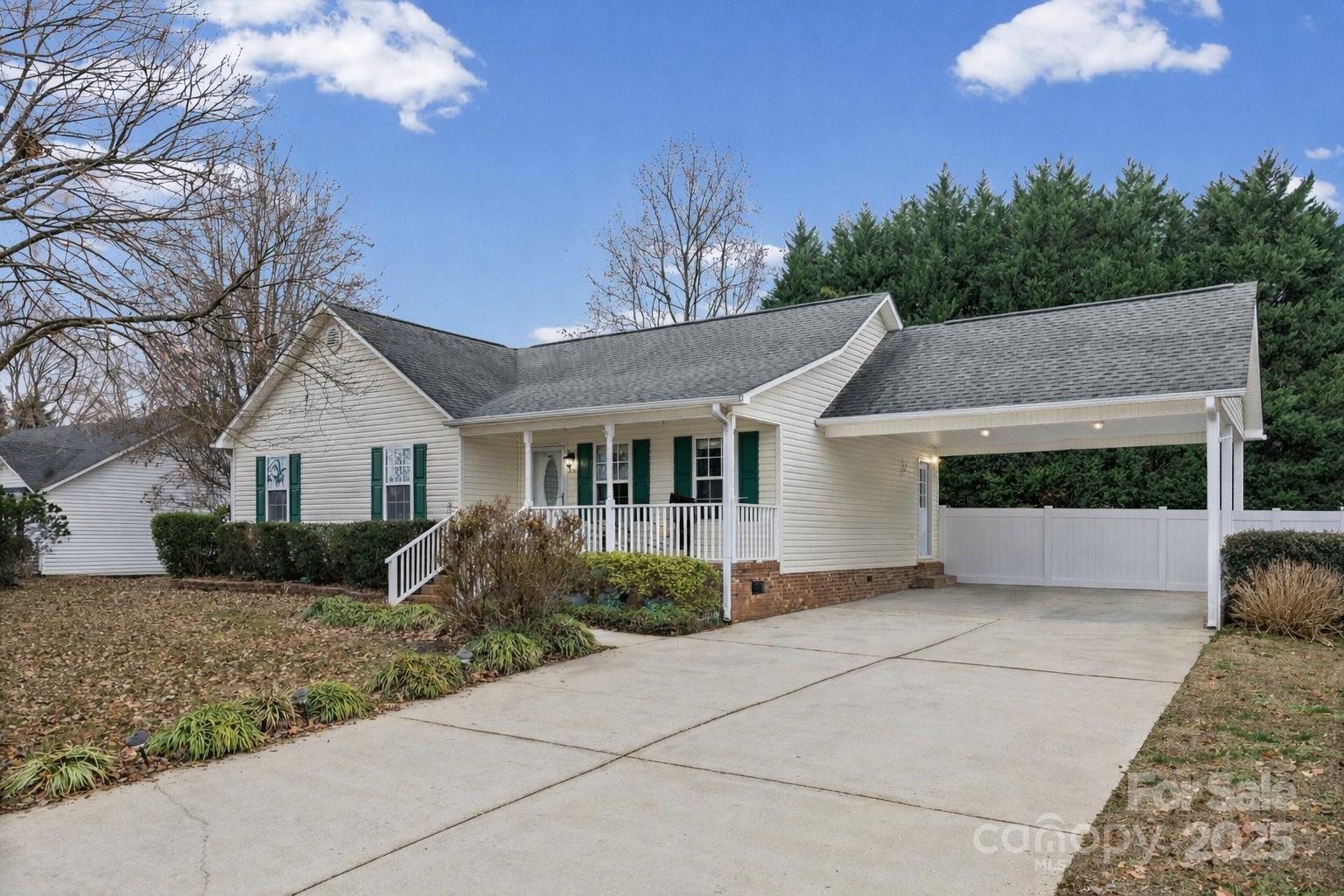 2306 Kestrel Drive