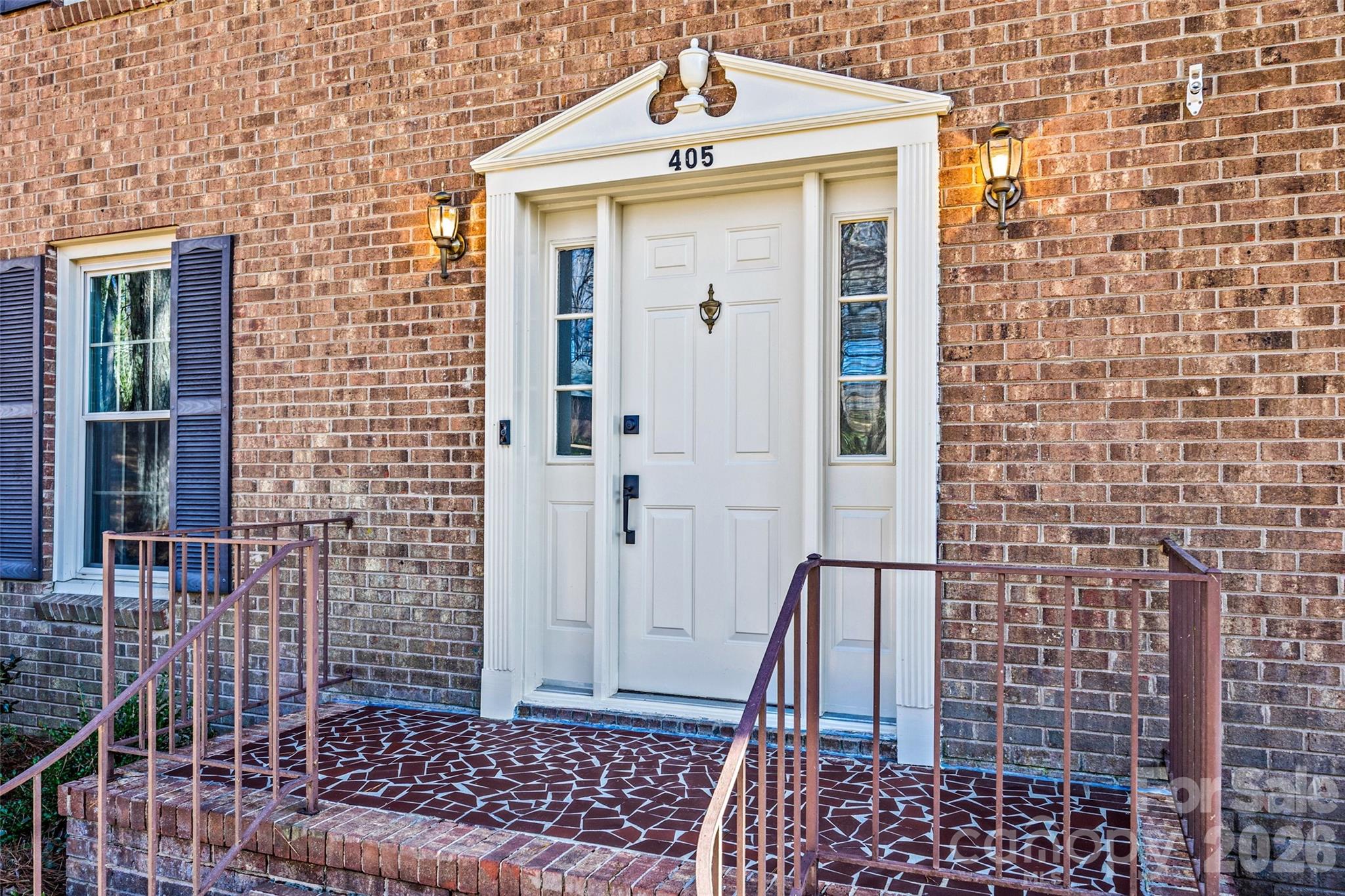 405 Bratton Avenue