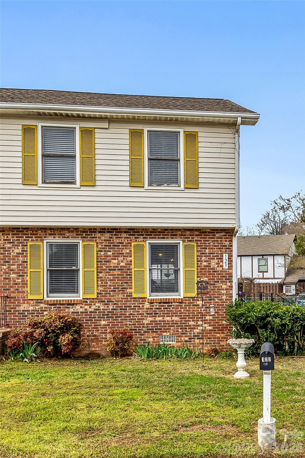 123 Neely Court