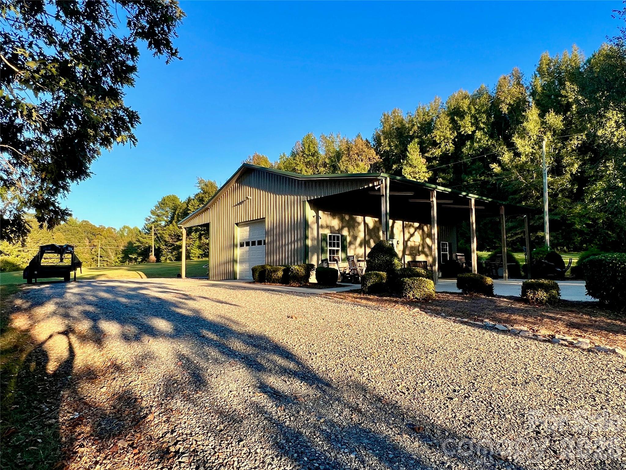 1011 Ratchford Road