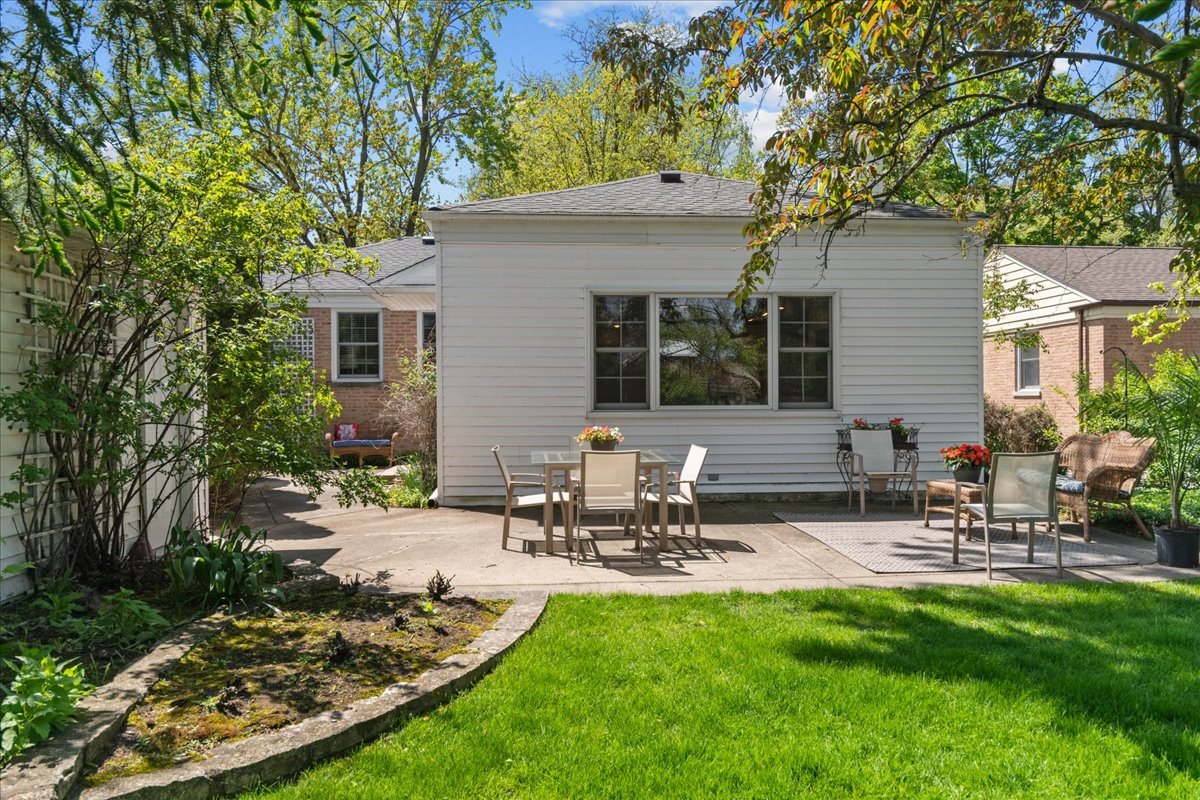 1945 Bosworth Lane