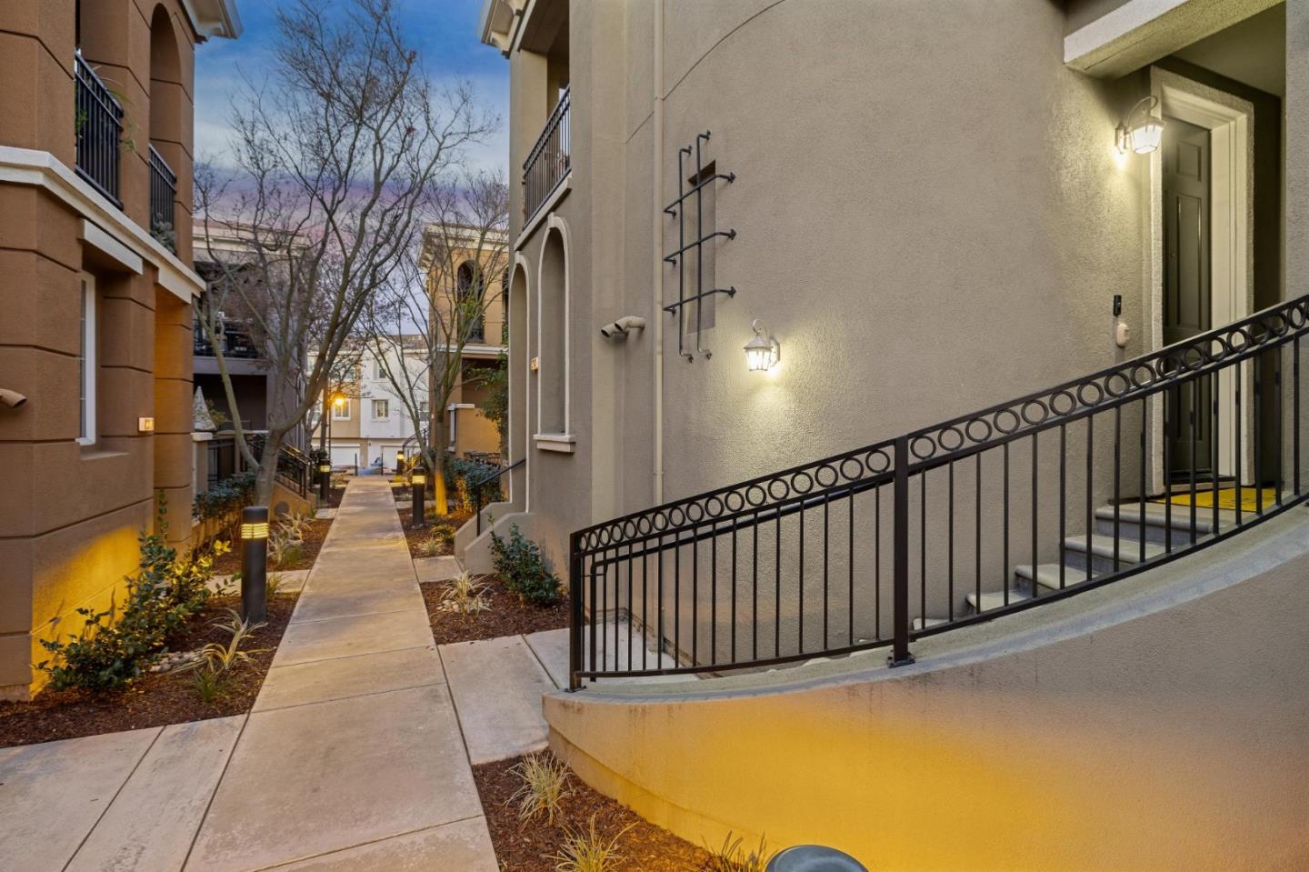 2209 Winepol LOOP