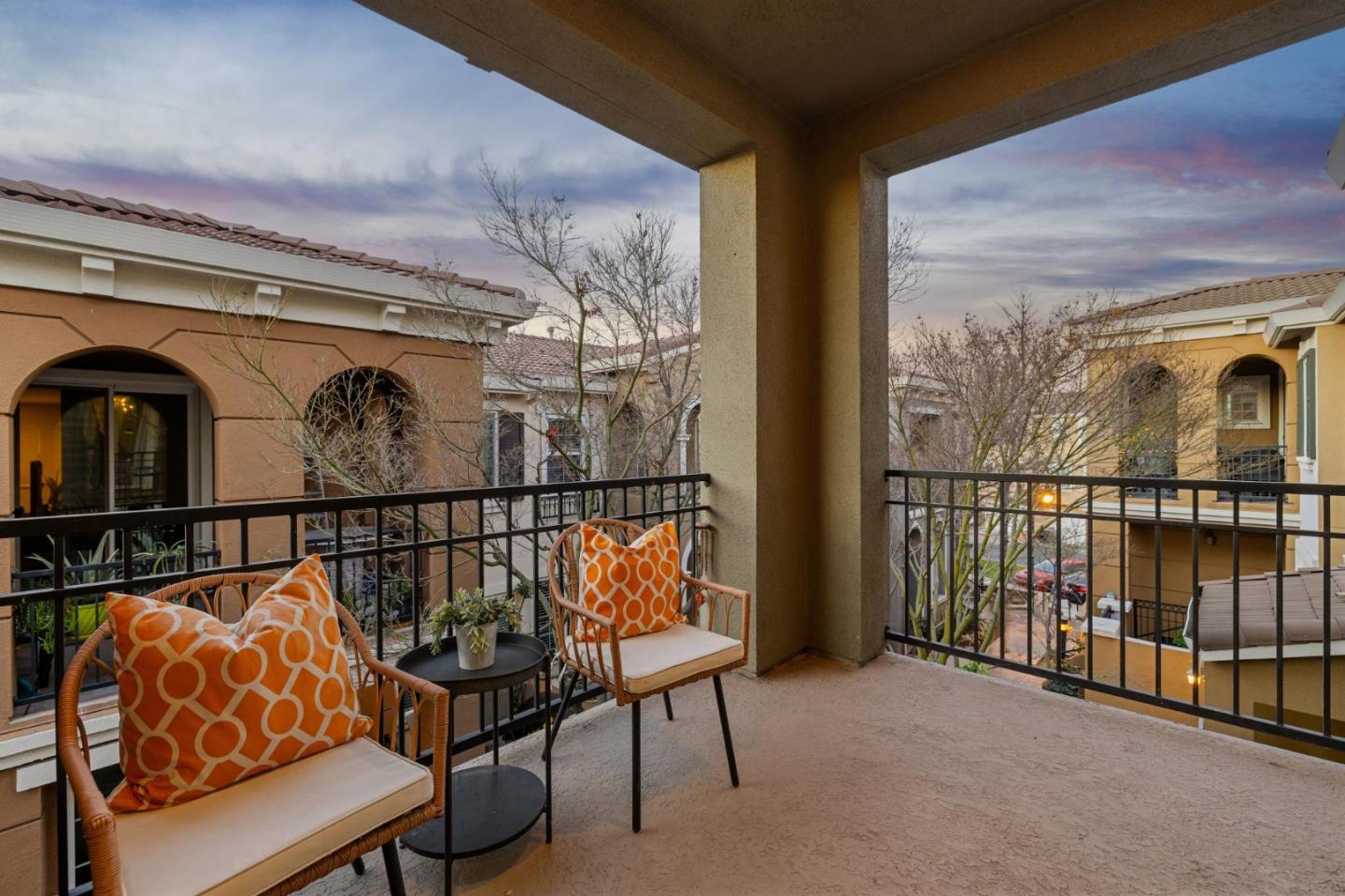 2209 Winepol LOOP