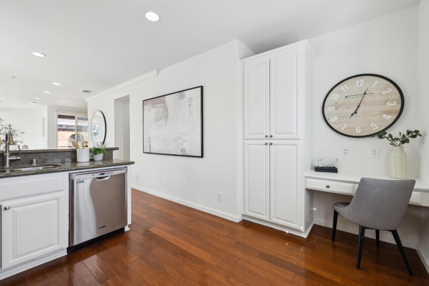 2209 Winepol LOOP