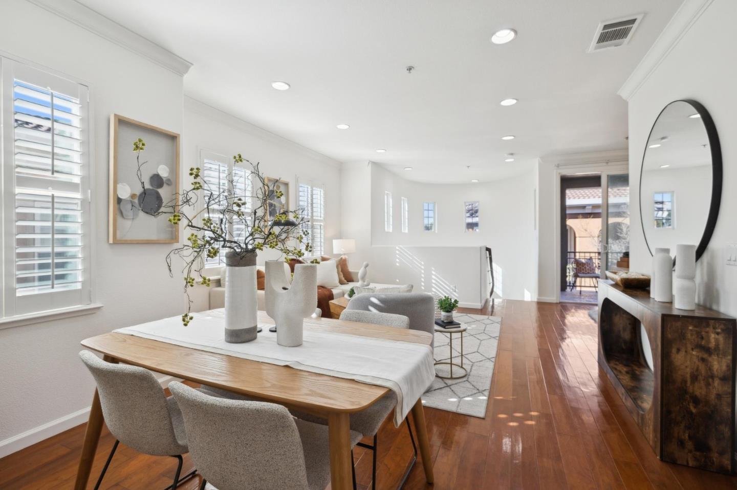 2209 Winepol LOOP