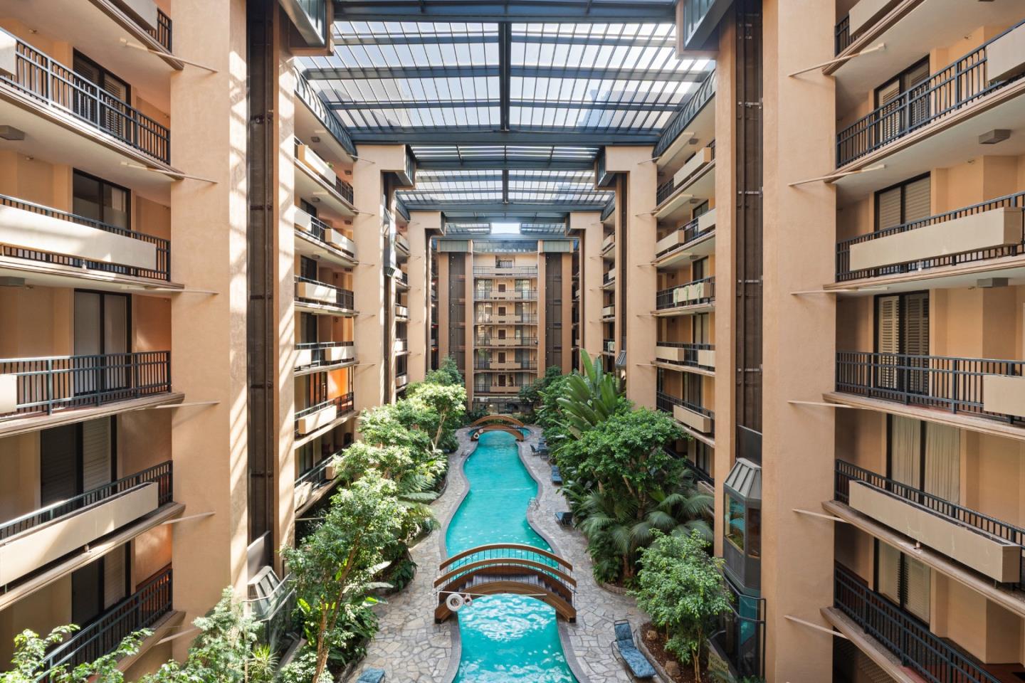 555 Laurel Avenue 324