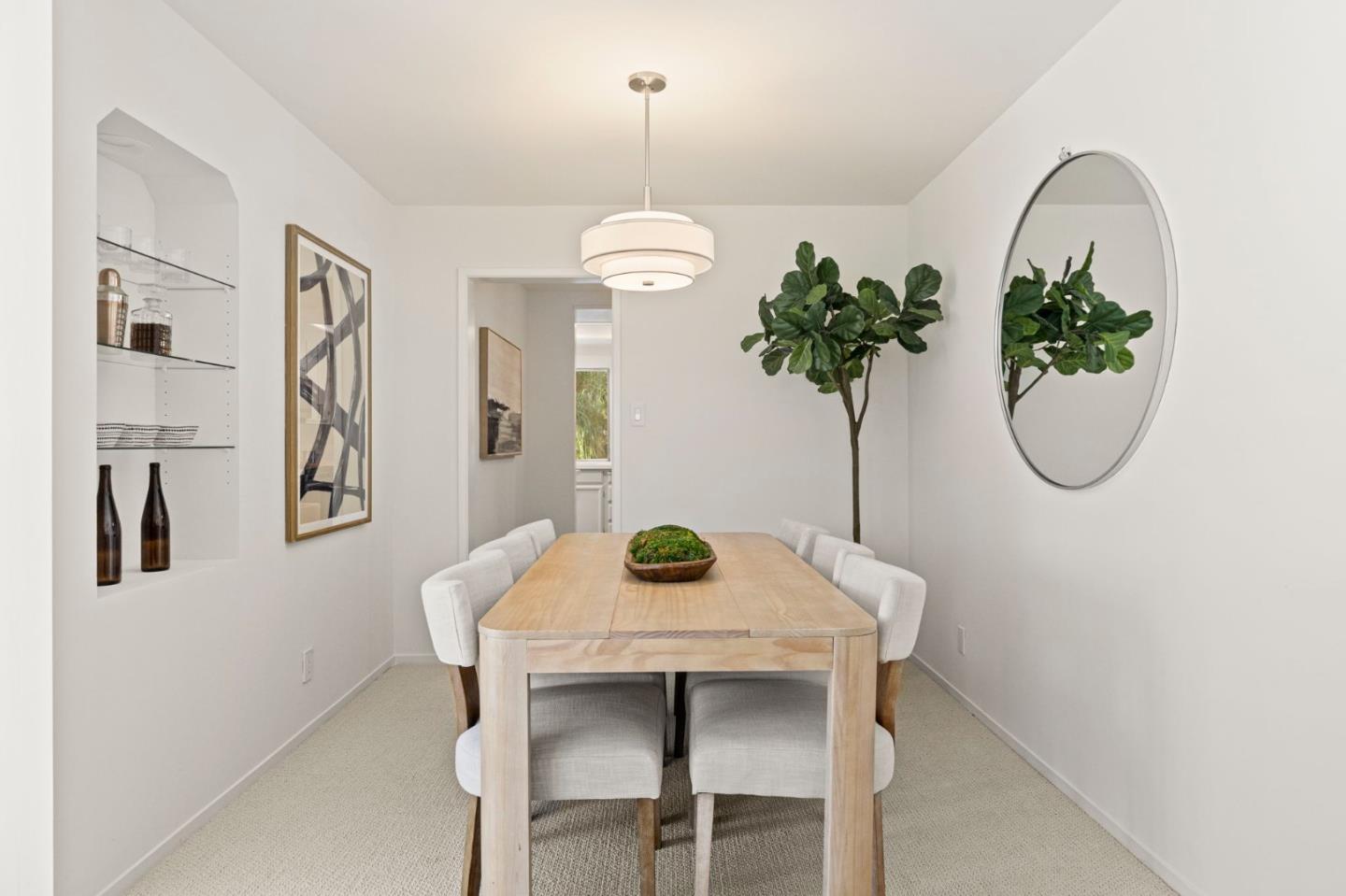 62 Lyonridge Lane
