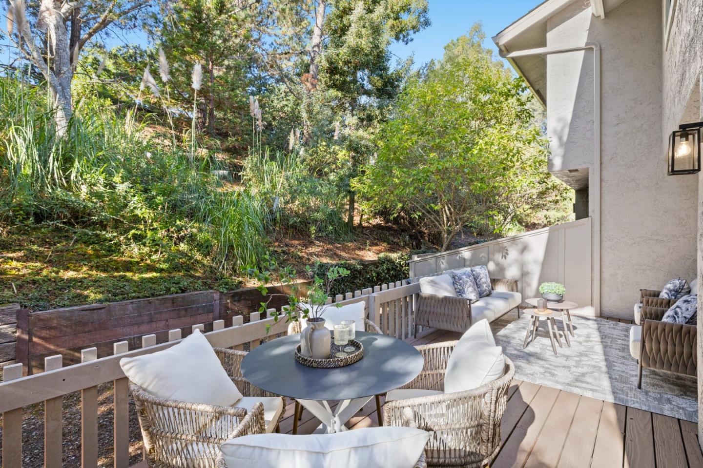 62 Lyonridge Lane