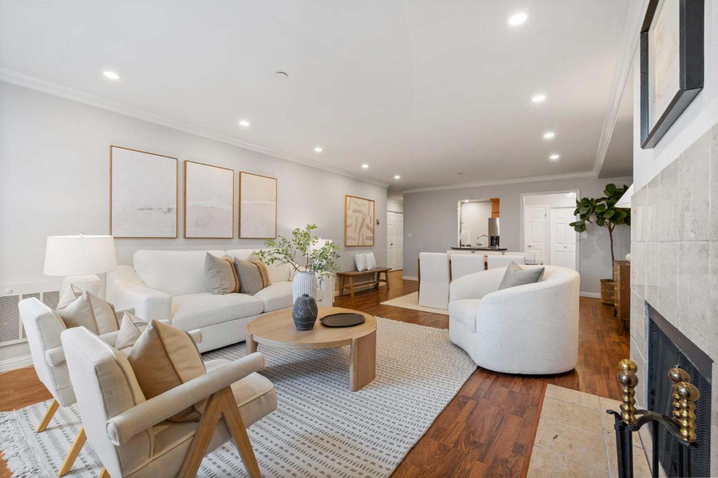 1500 Sherman Avenue 3C