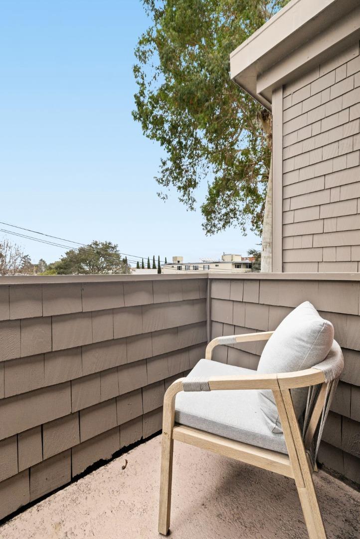 1500 Sherman Avenue 3C