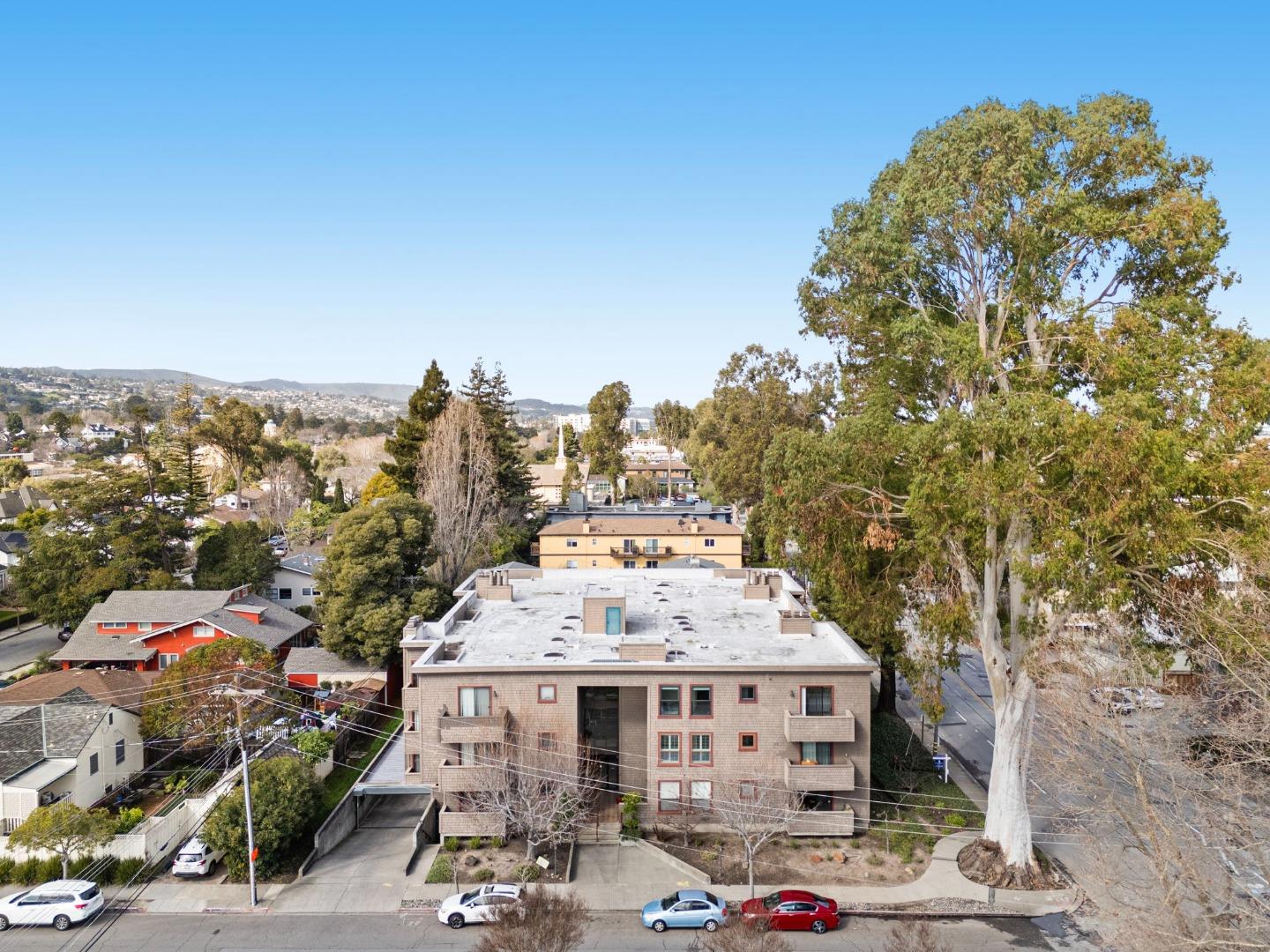 1500 Sherman Avenue 3C