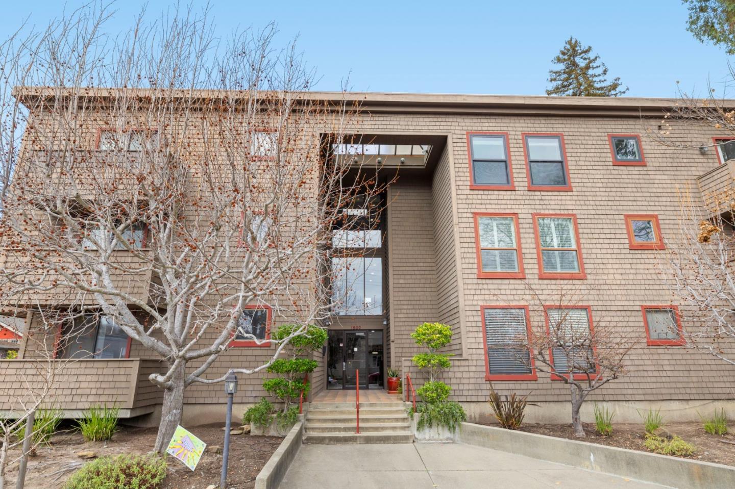 1500 Sherman Avenue 3C