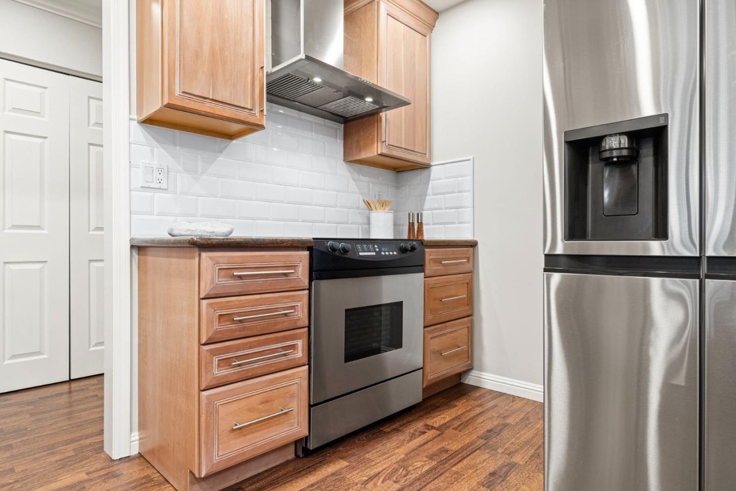 1500 Sherman Avenue 3C