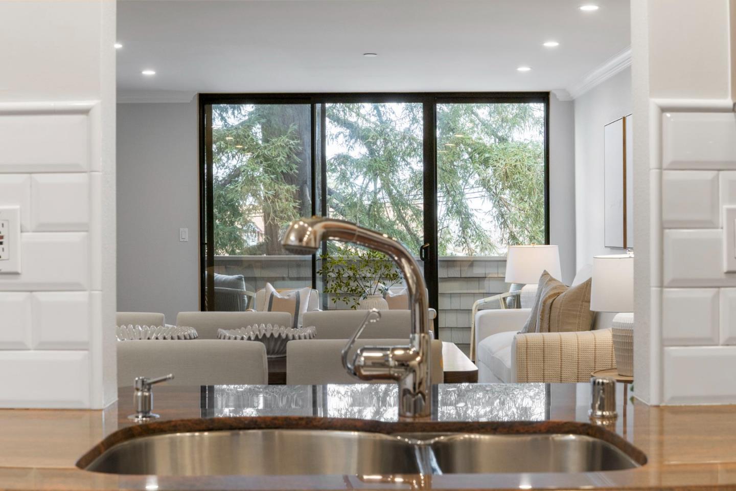 1500 Sherman Avenue 3C