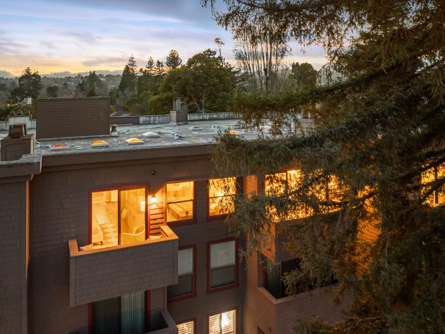 1500 Sherman Avenue 3C