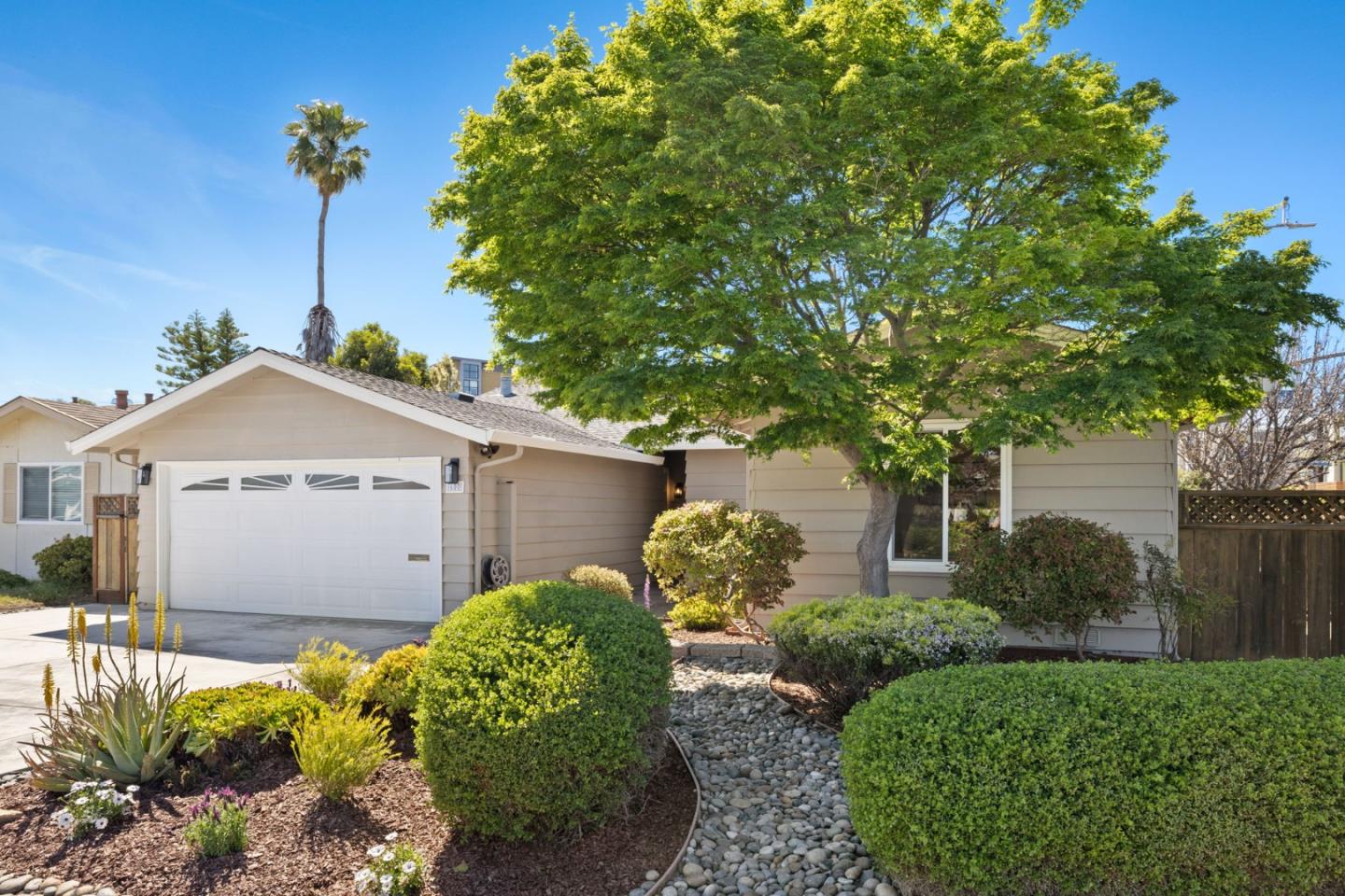 600 Comet Drive
