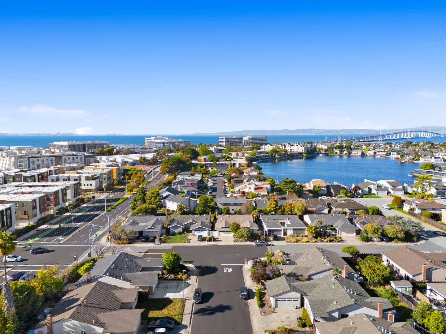 600 Comet Drive
