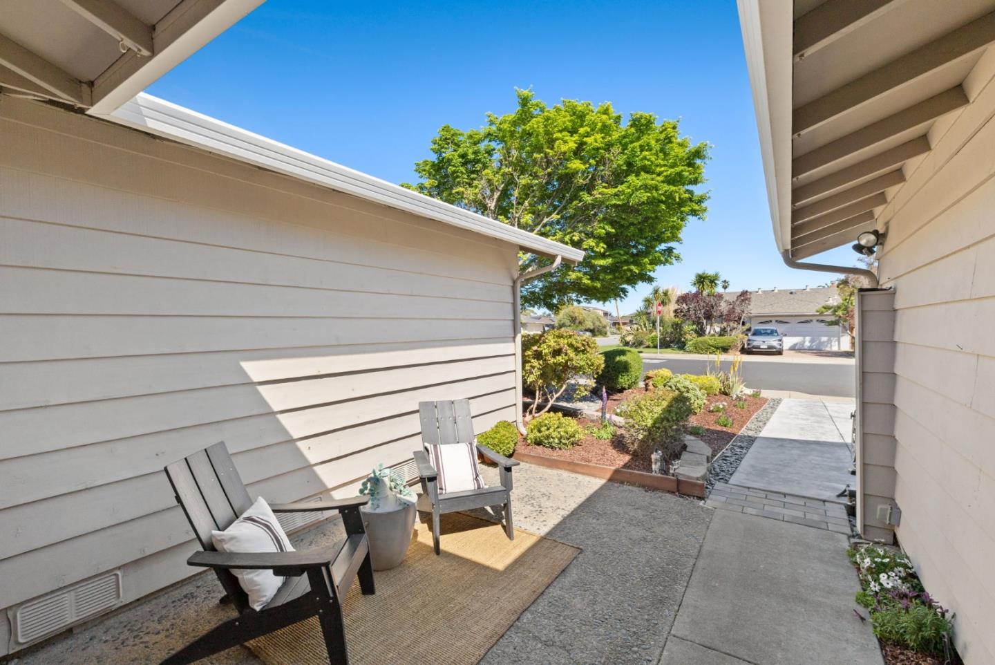 600 Comet Drive