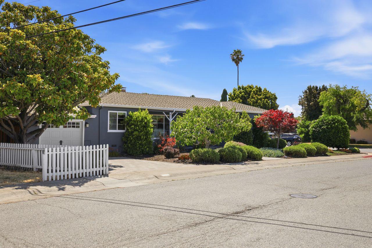 3801 Orinda DR