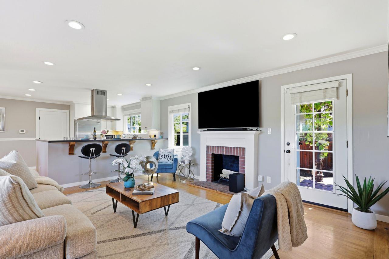3801 Orinda DR