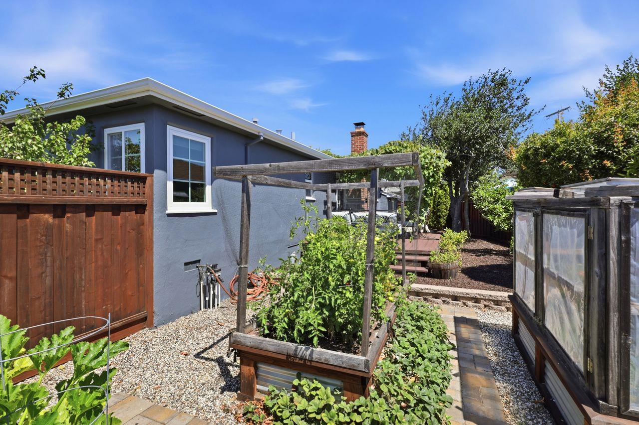 3801 Orinda DR