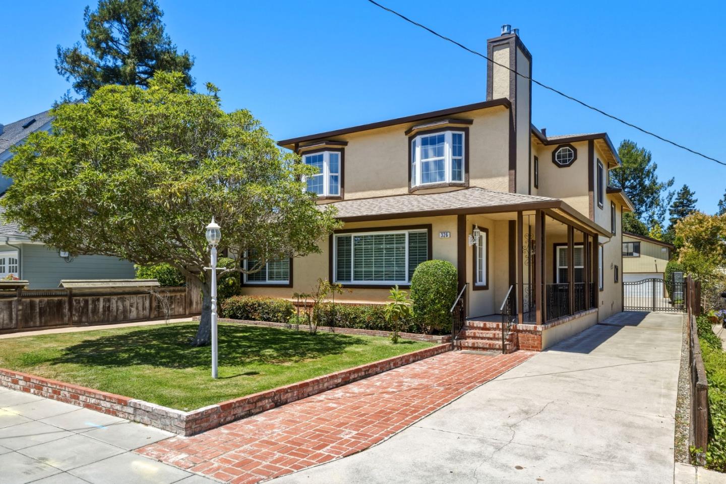 326 30th AVE