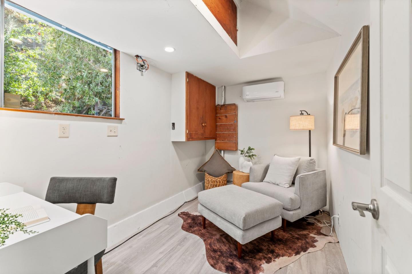 912 Viewridge DR