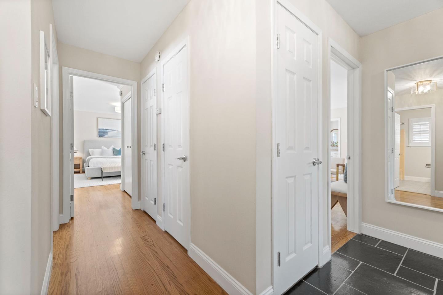 912 Viewridge DR