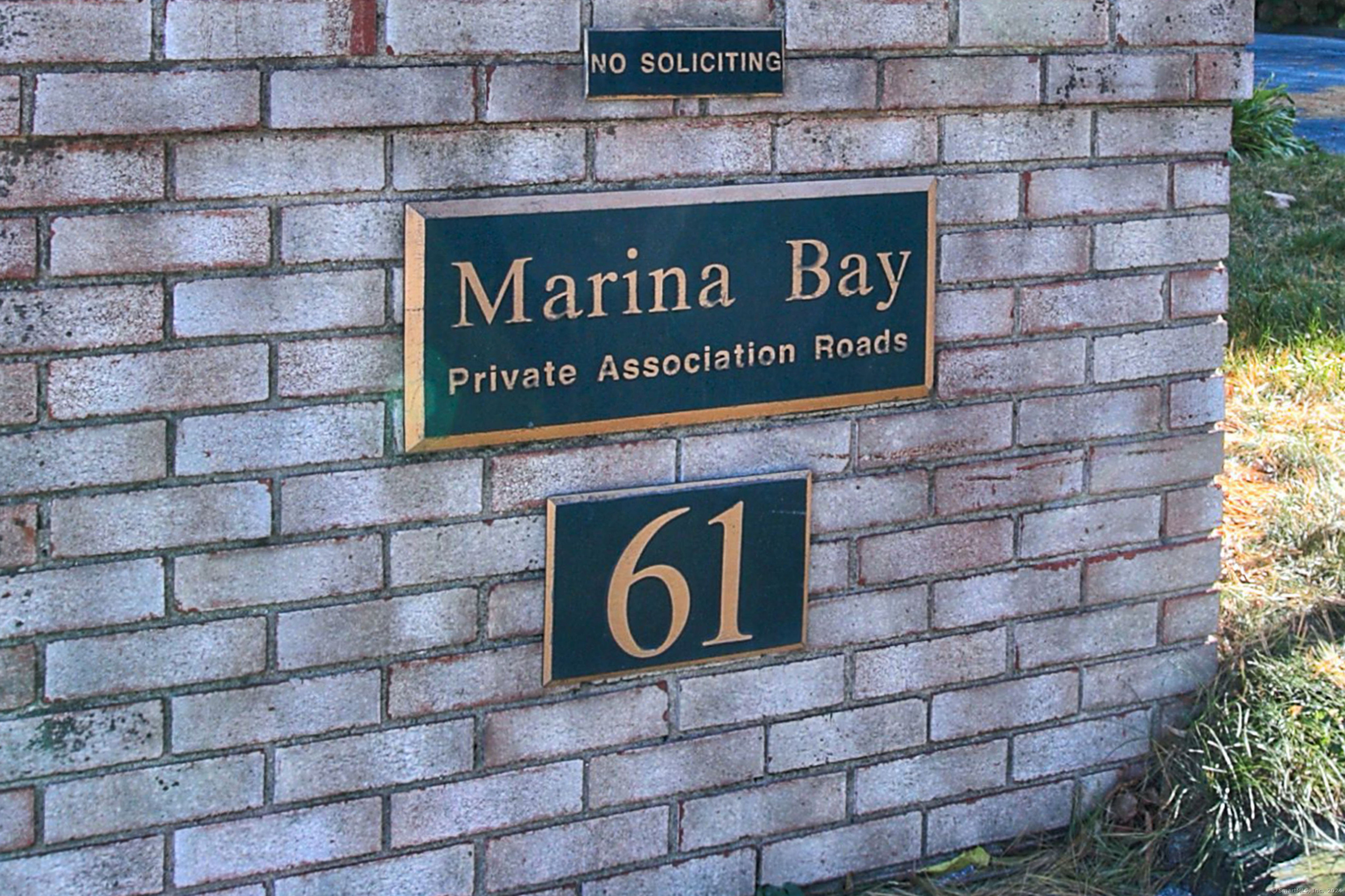61 Seaview Avenue Unit: APT 68