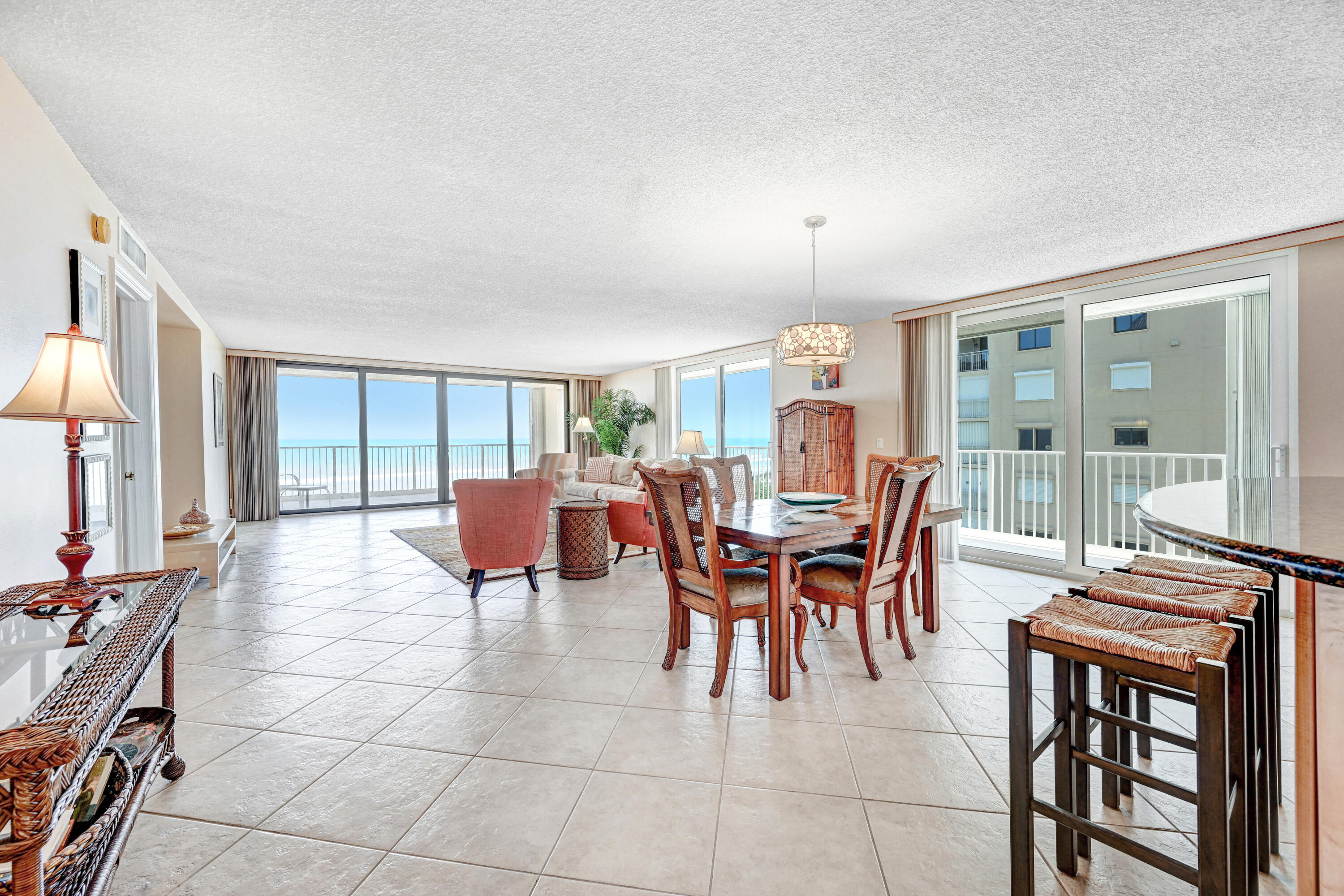 3115 S Atlantic Avenue, 404