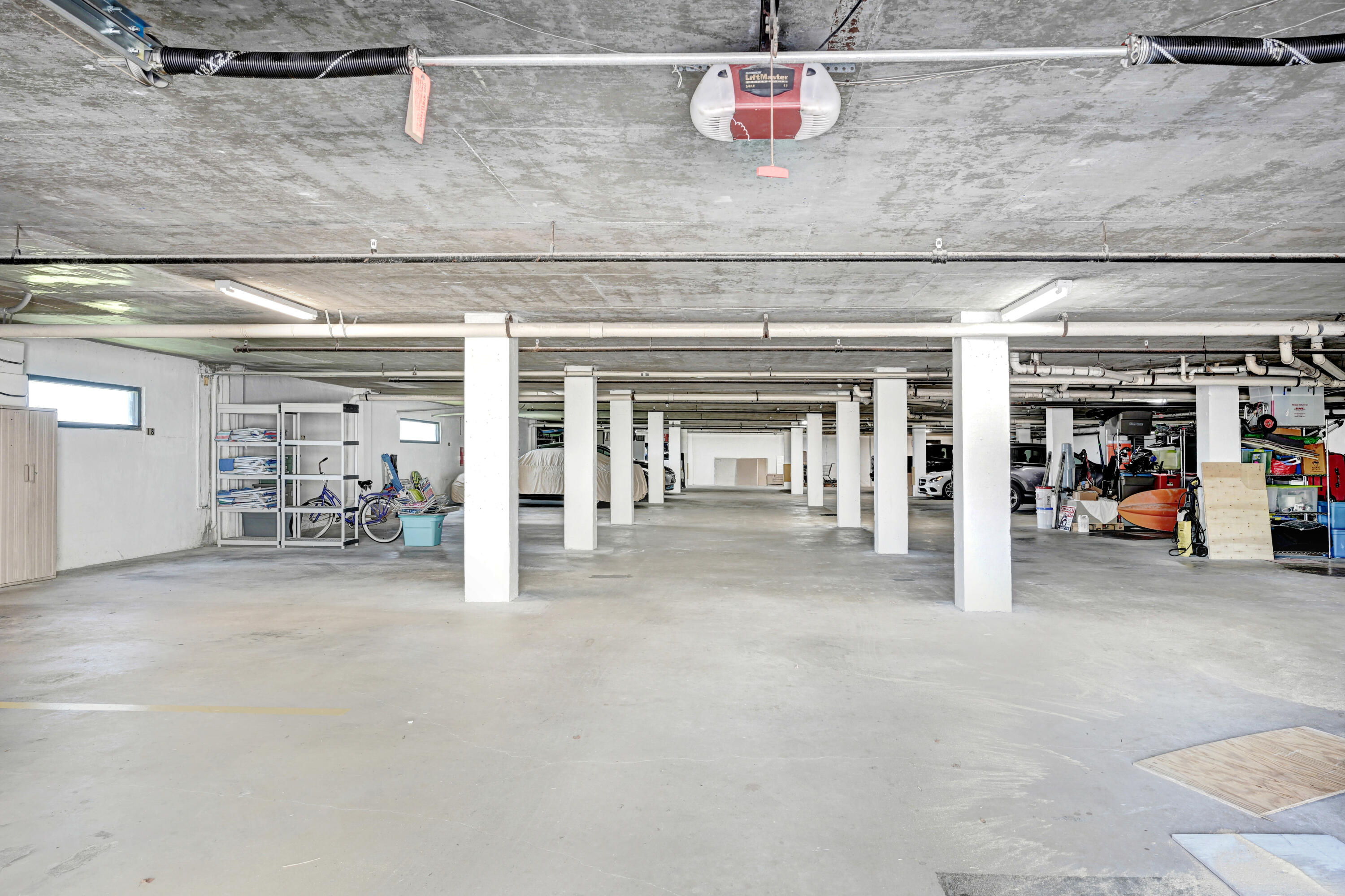 3115 S Atlantic Avenue, 404
