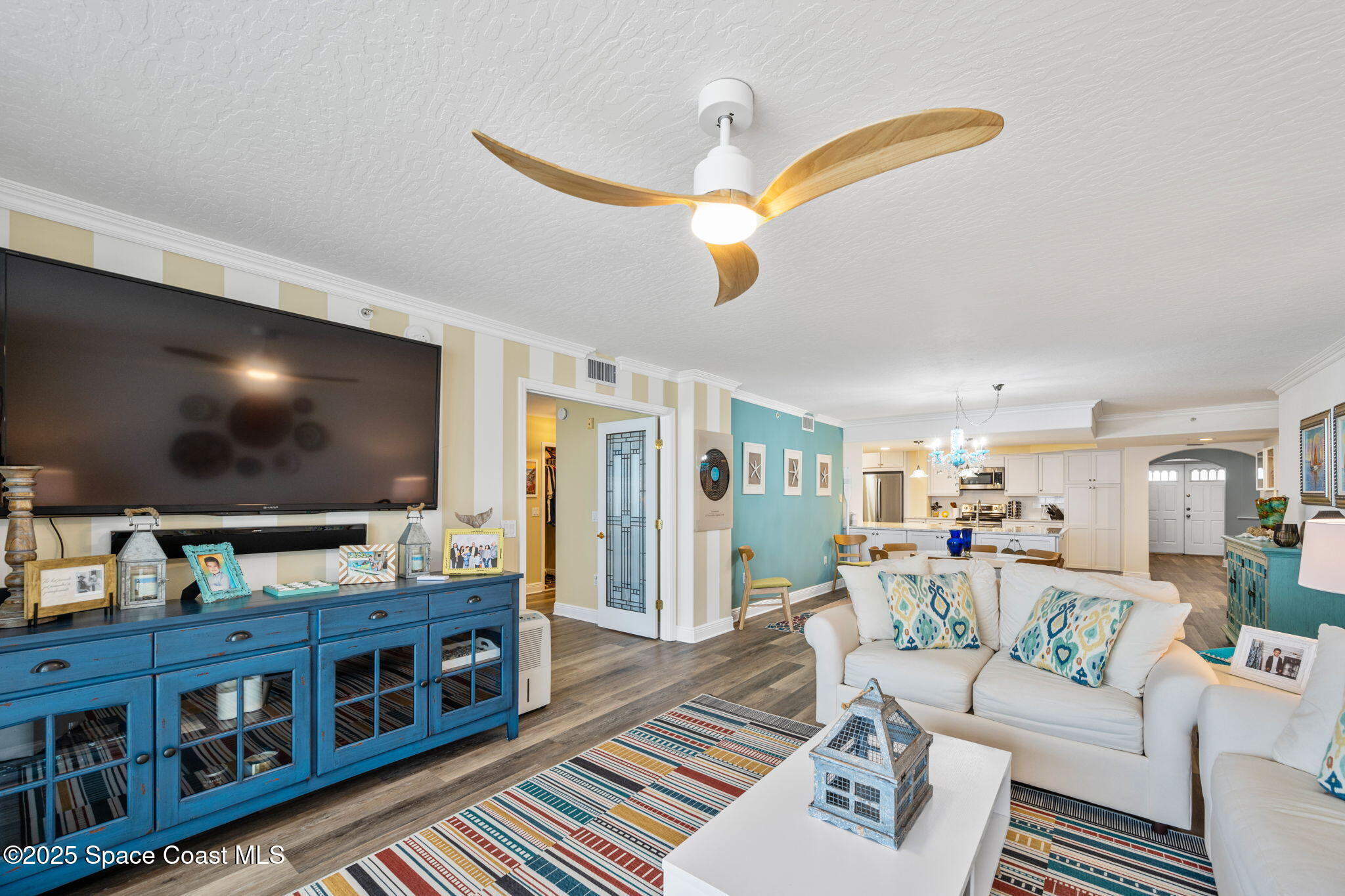 301 N Atlantic Avenue, 802