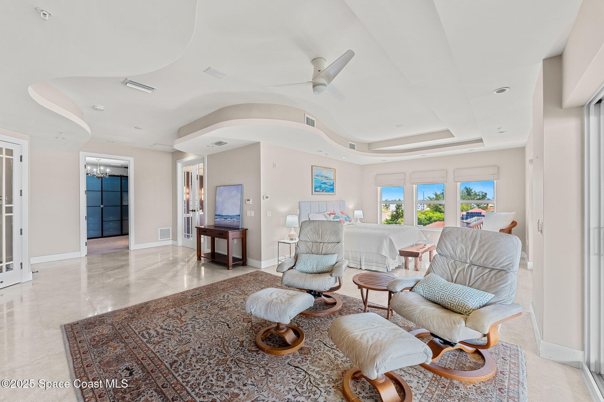 2375 S Atlantic Avenue, 601