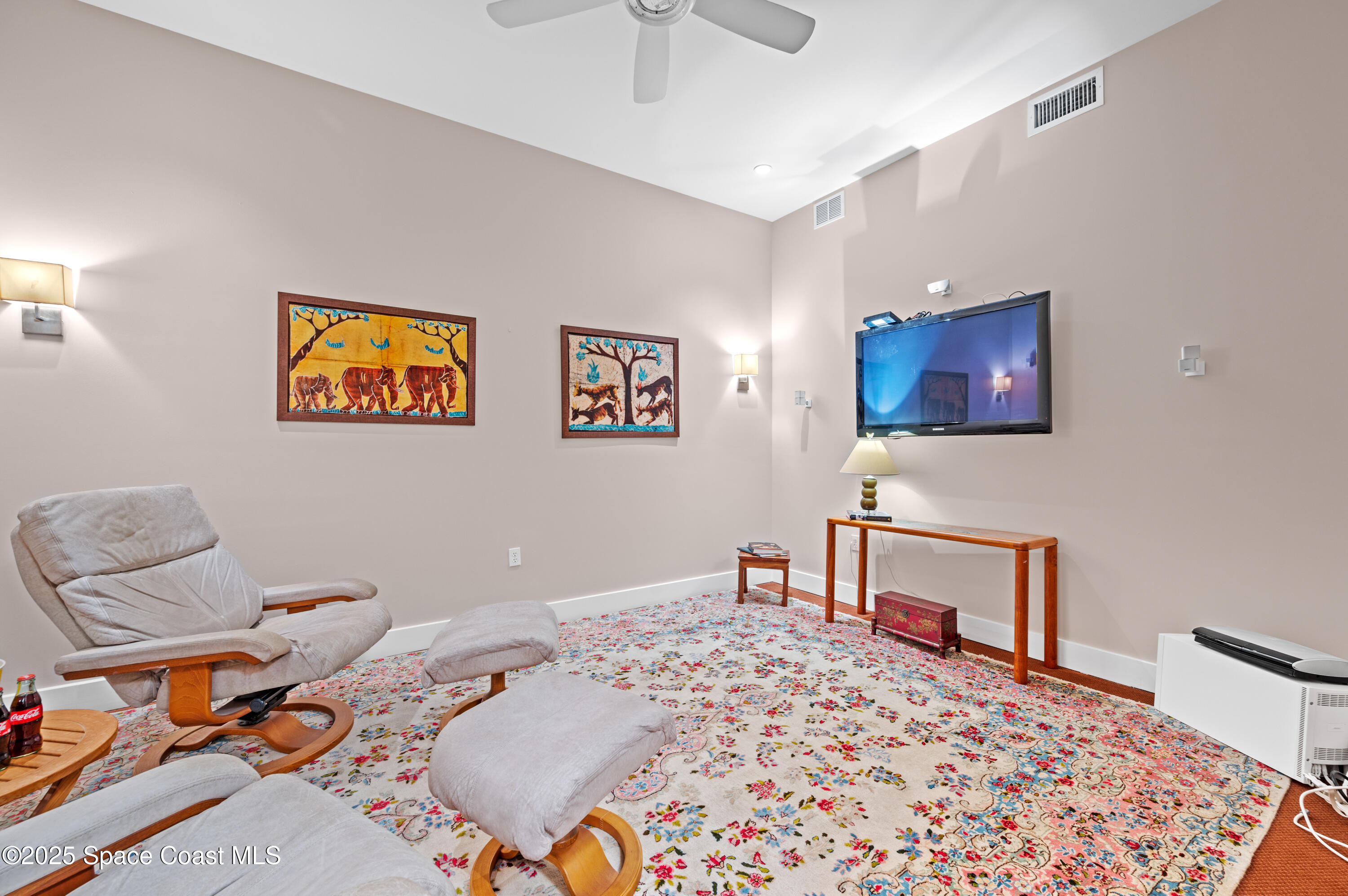 2375 S Atlantic Avenue, 601