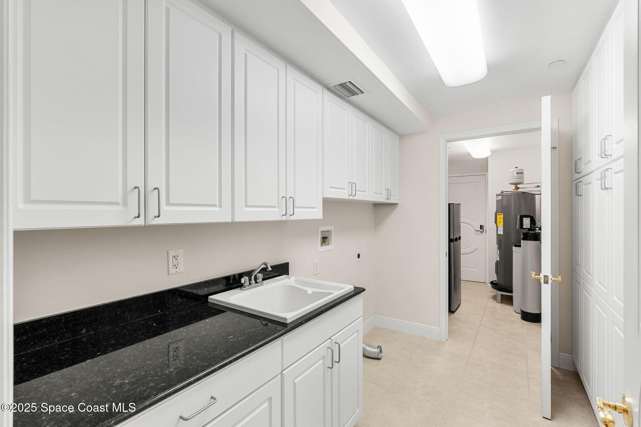 3500 S Atlantic Avenue, 102-2nd Floor