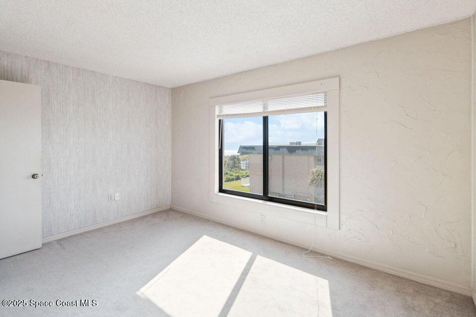 3170 N Atlantic Avenue, 401