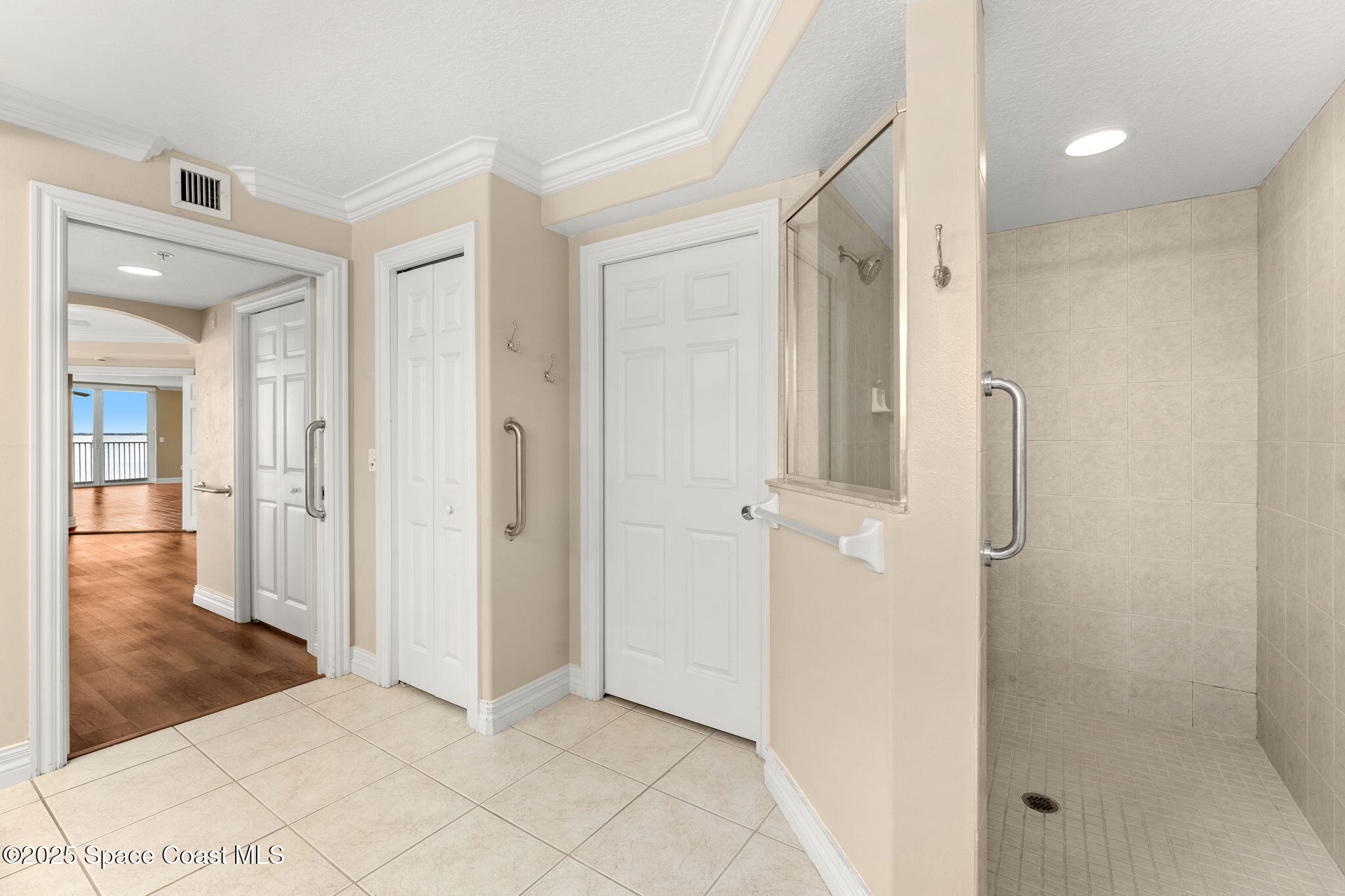 210 24th Street, 201, Cocoa Beach Unit: 201