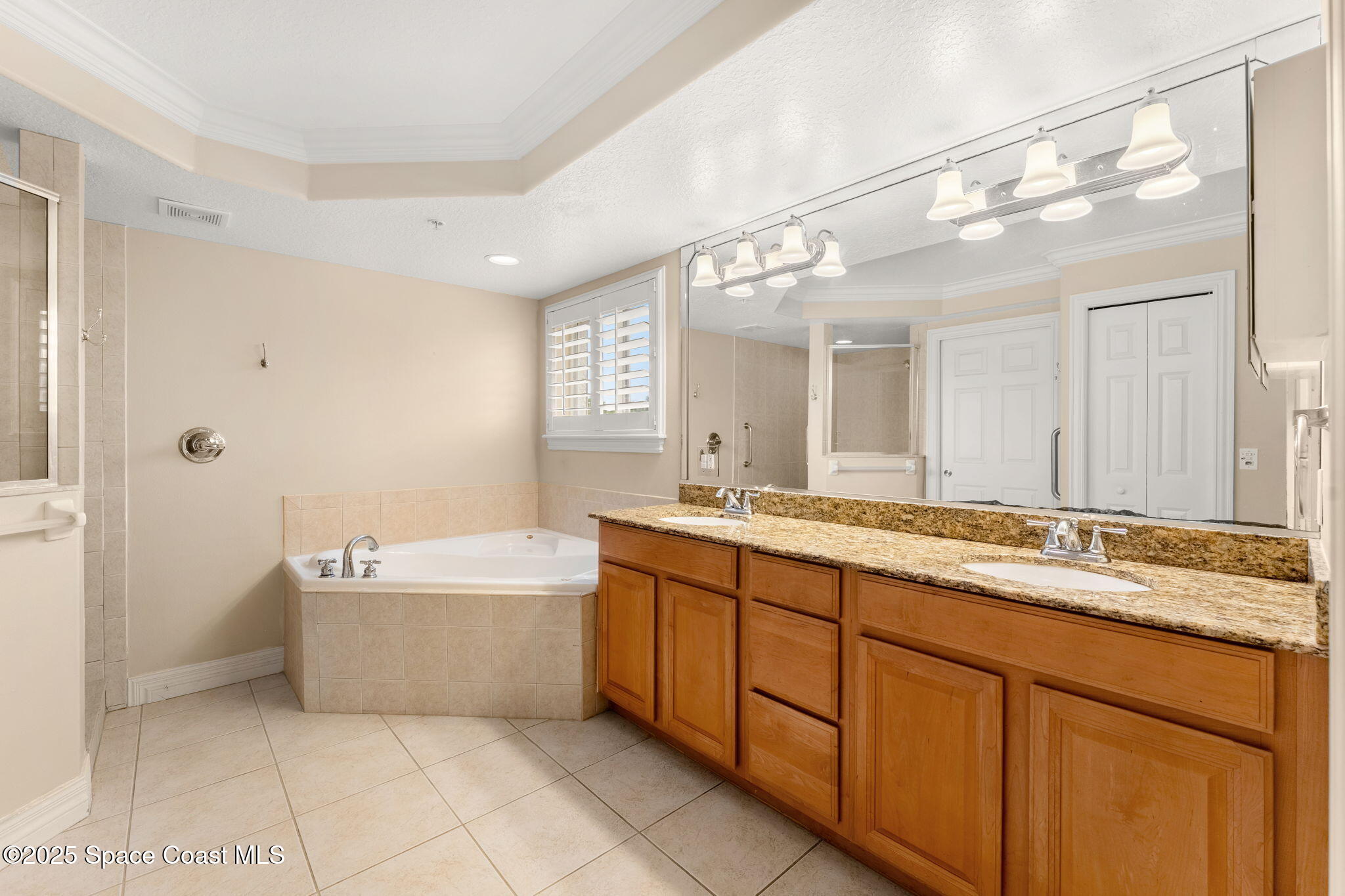 210 24th Street, 201, Cocoa Beach Unit: 201