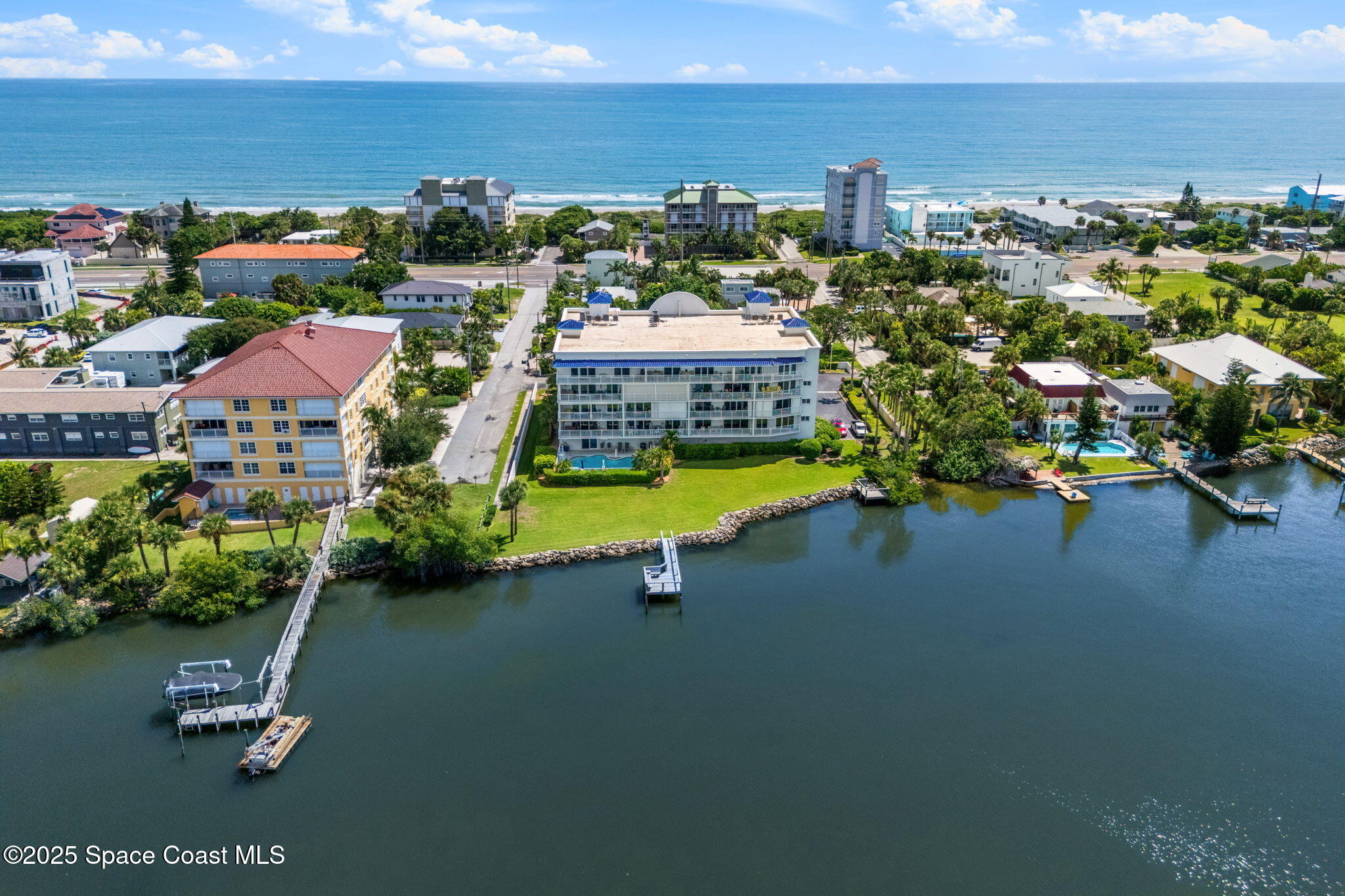 210 24th Street, 201, Cocoa Beach Unit: 201
