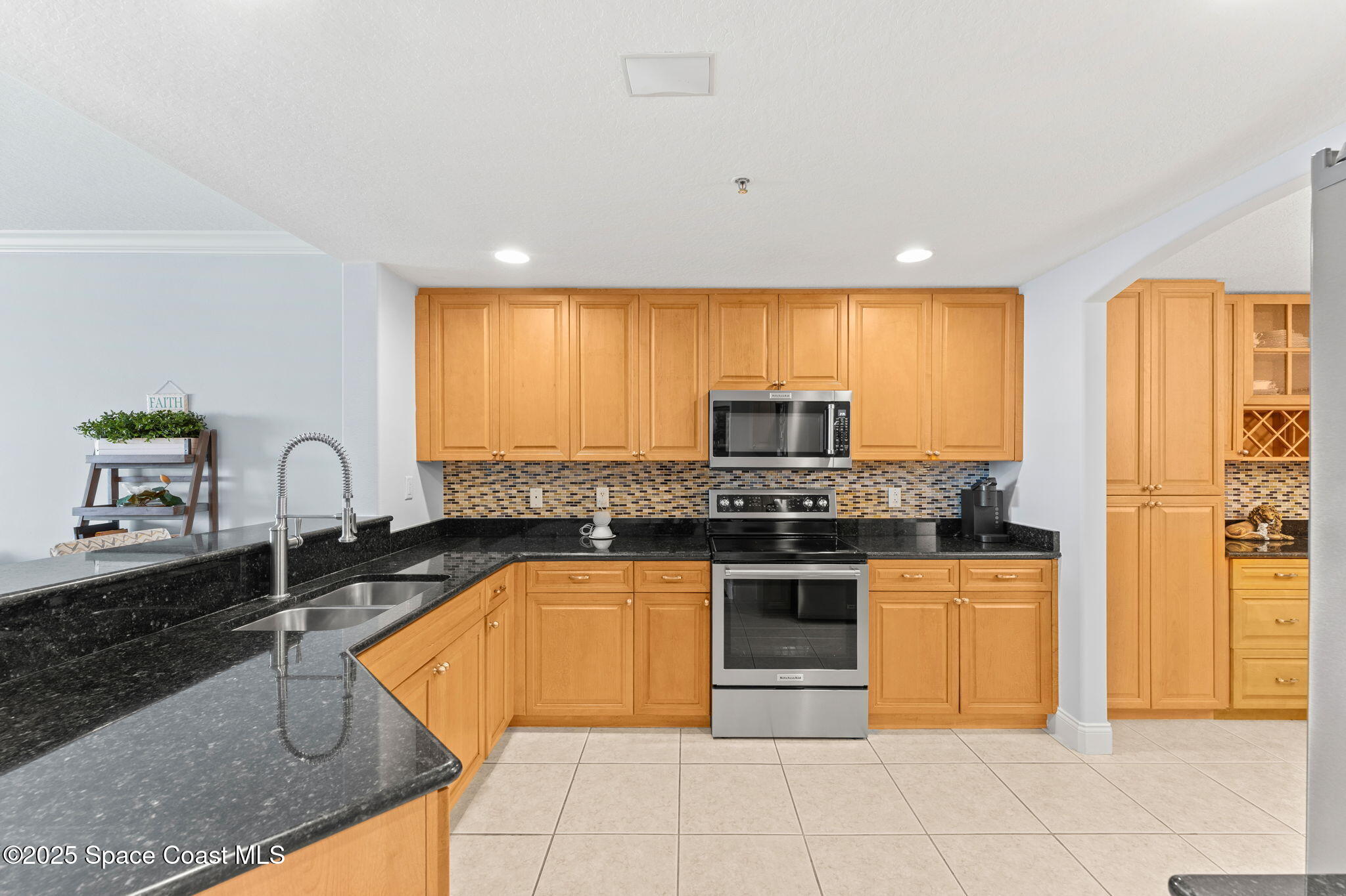 225 N Atlantic Avenue, 303, Cocoa Beach Unit: 303
