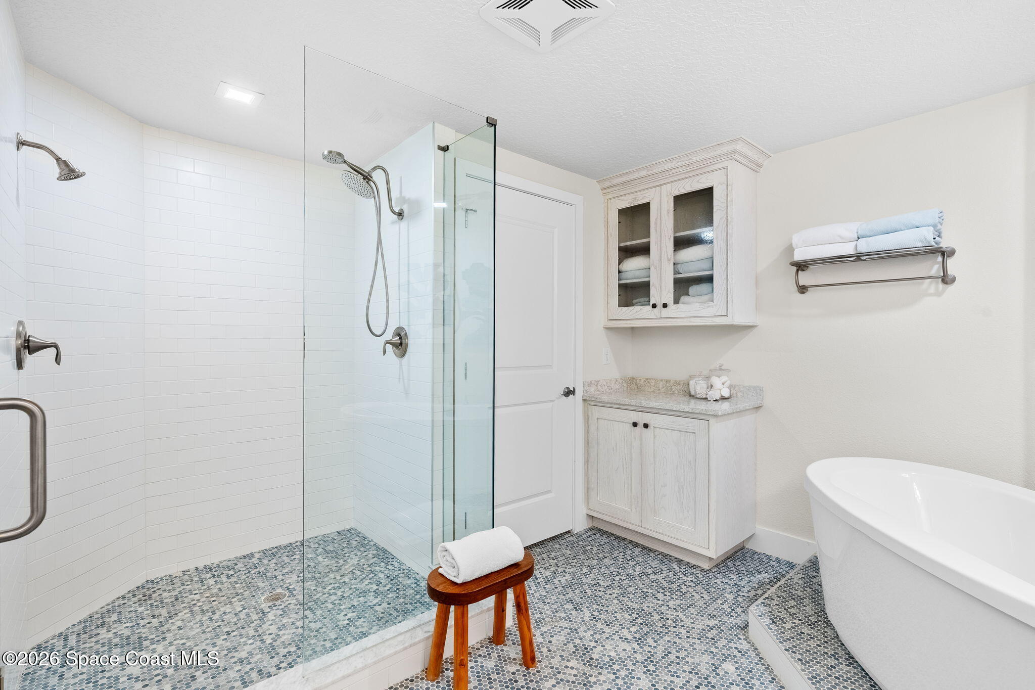 6015 Turtle Beach Lane 202