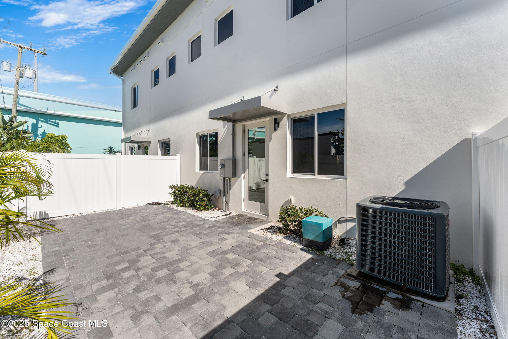 106 4th Avenue
