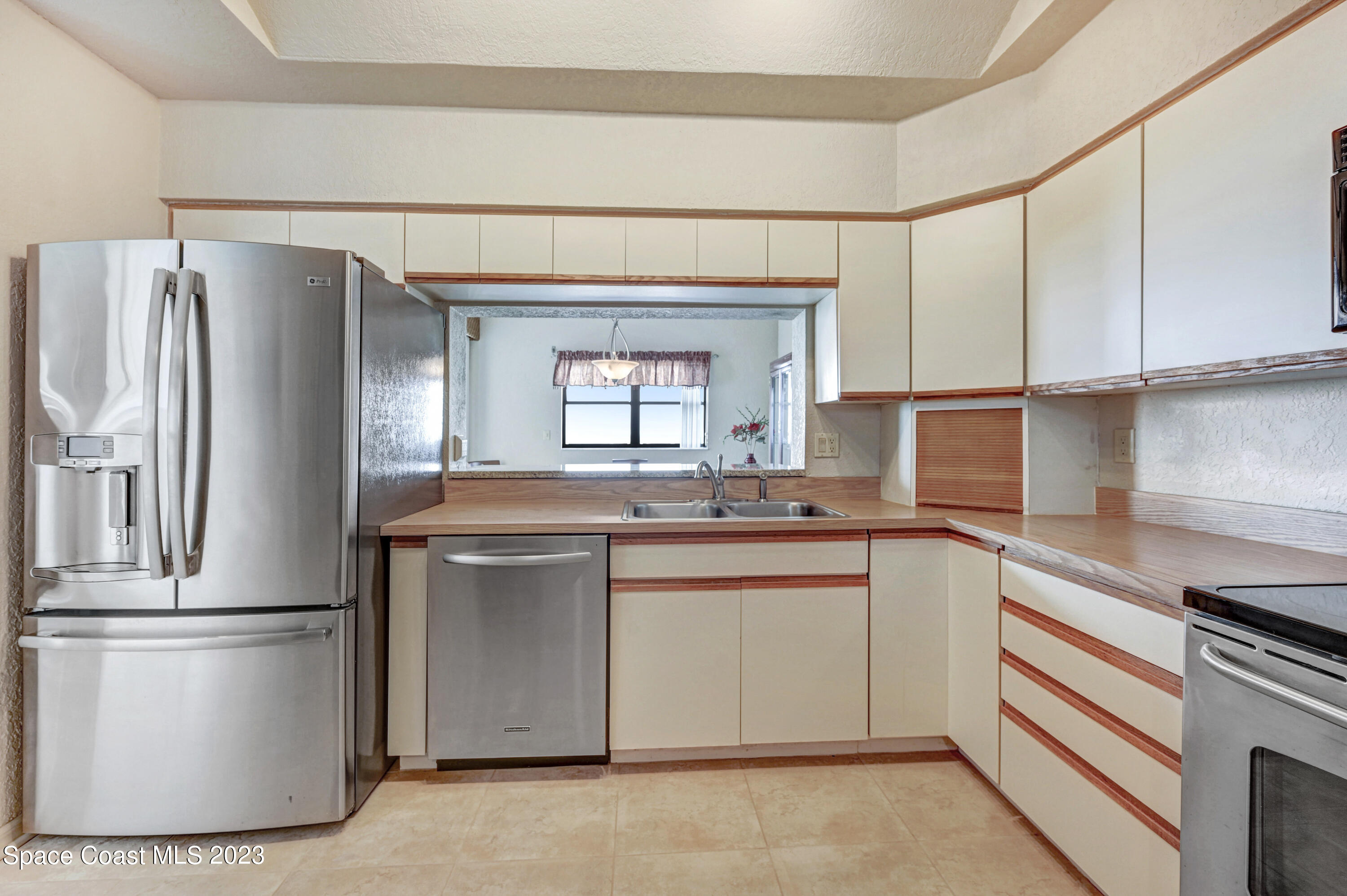 750 N Atlantic Avenue, Ph 05