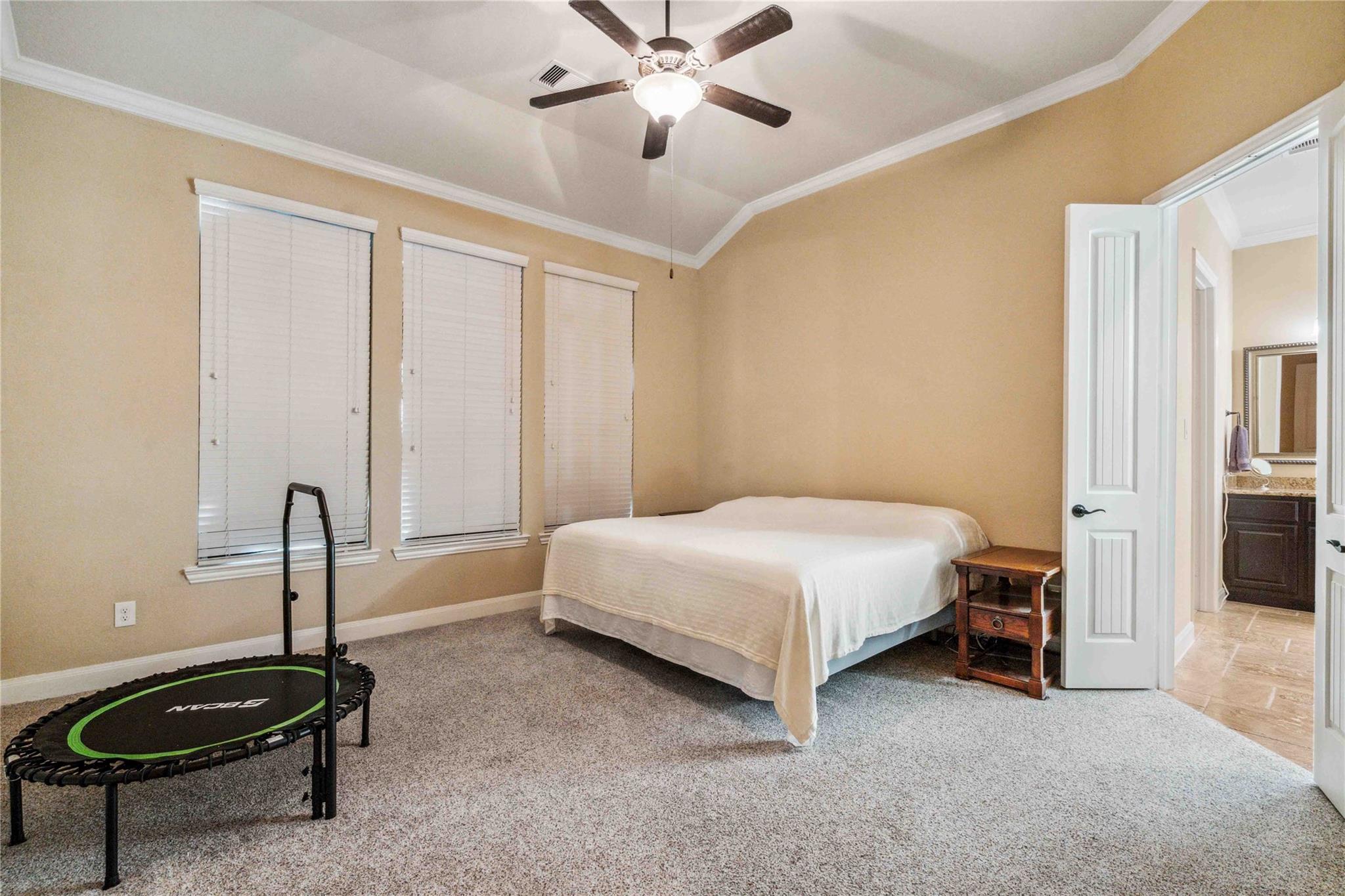 315 Kinderwood Trail