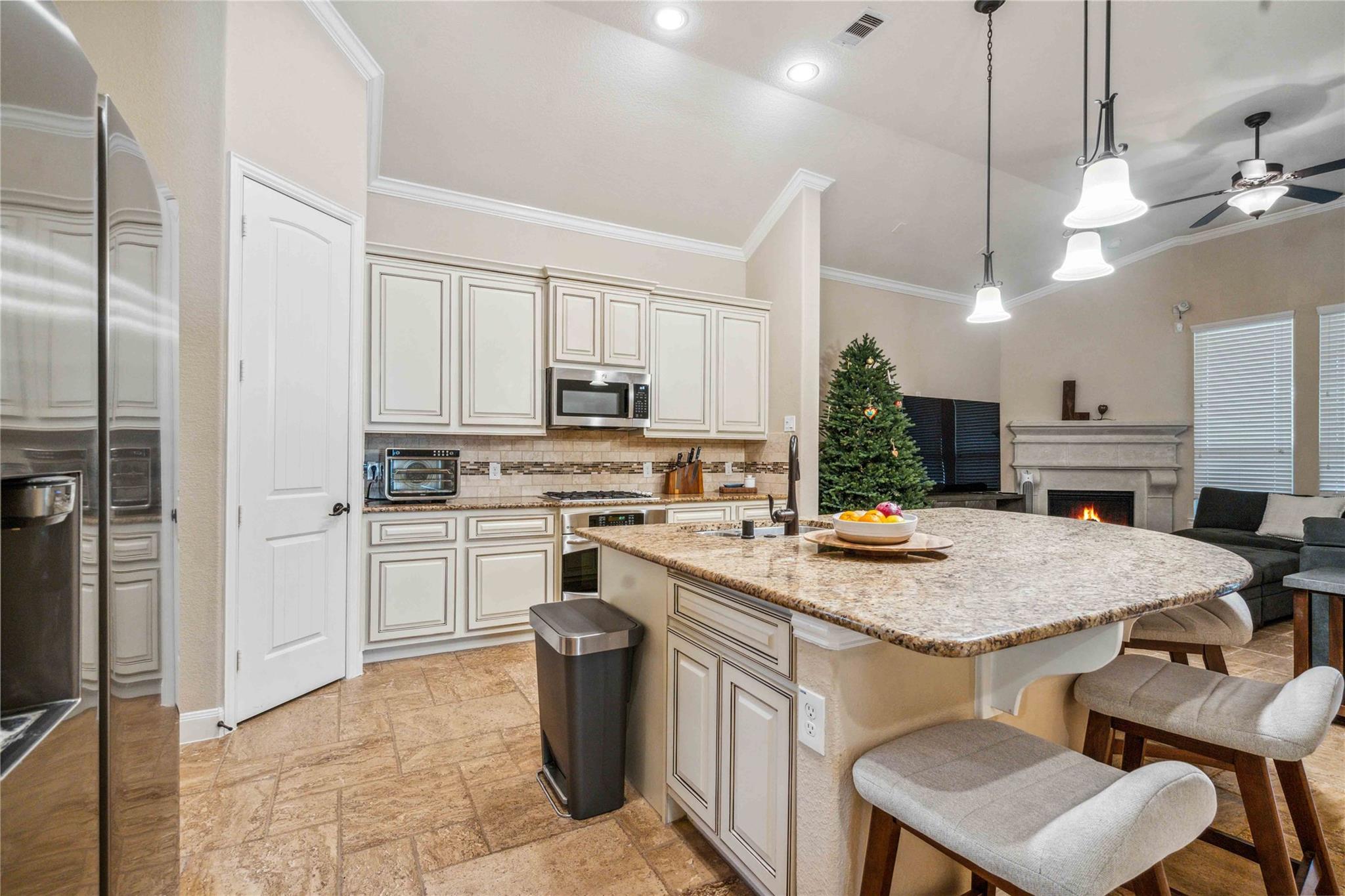 315 Kinderwood Trail