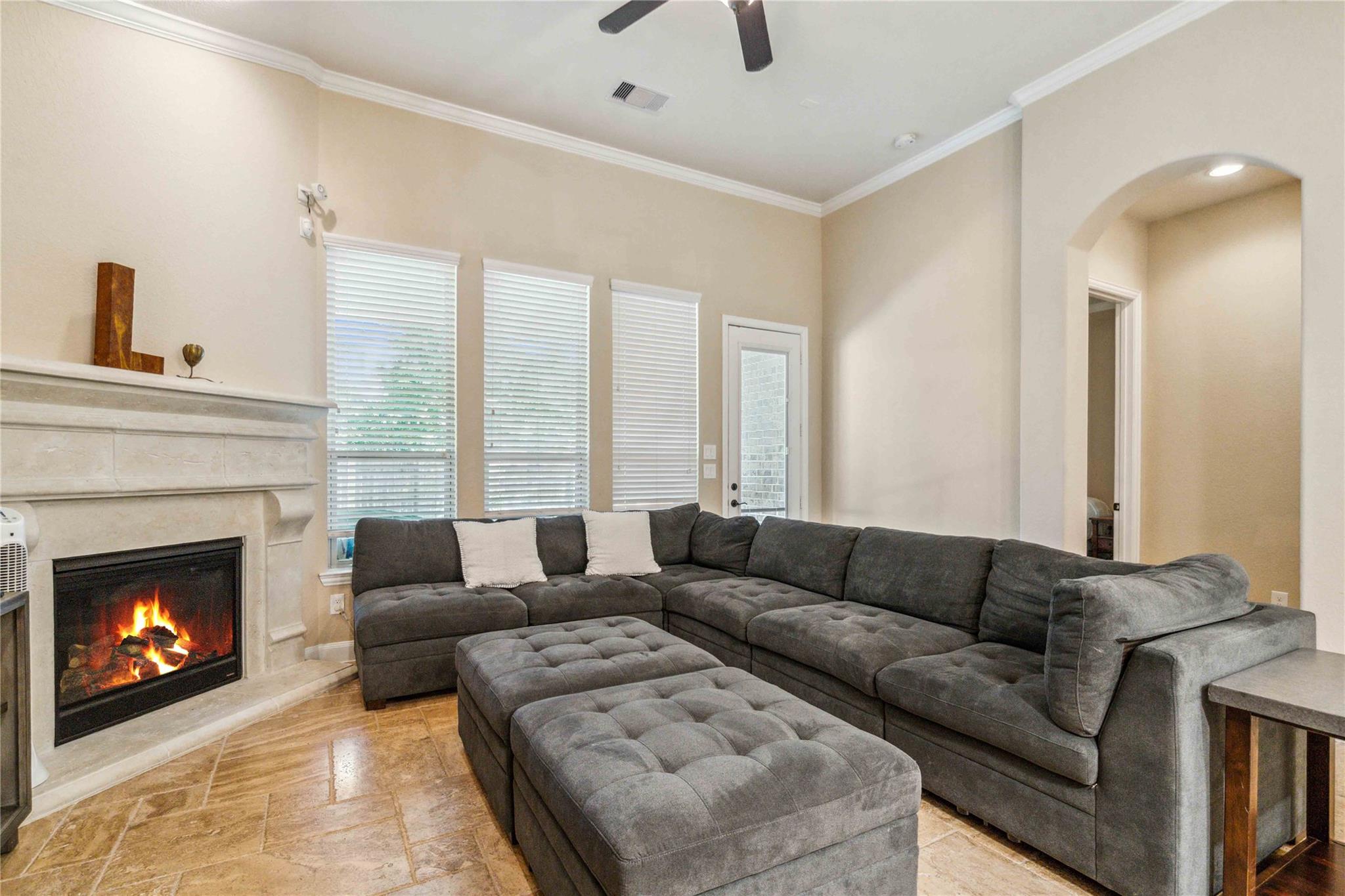 315 Kinderwood Trail