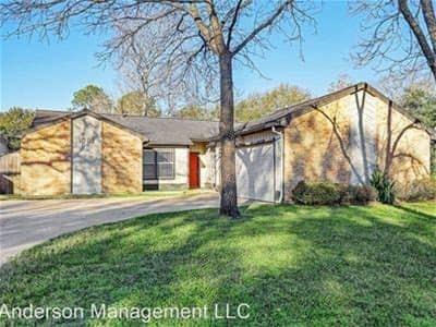 1002 Oxborough Drive