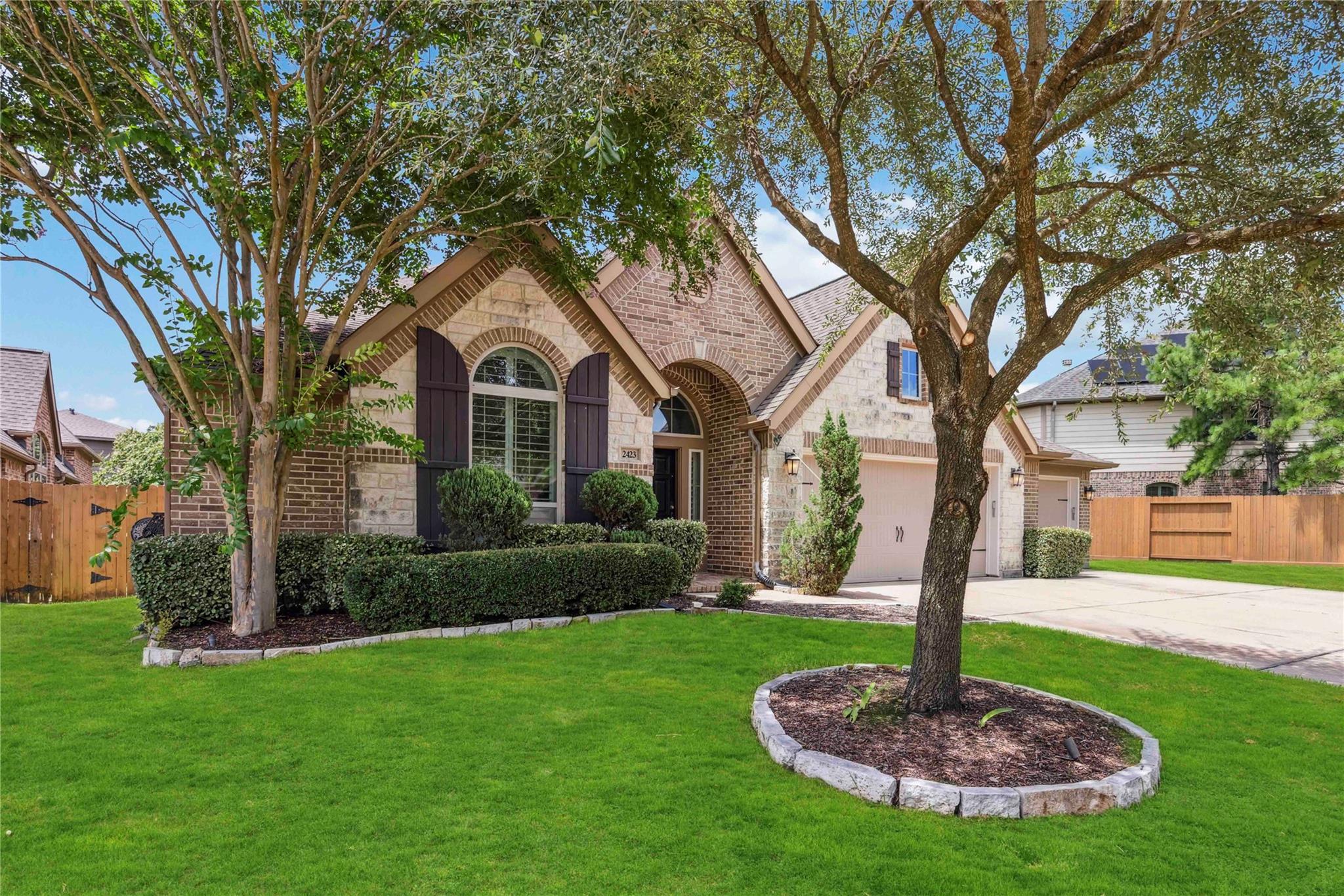 2423 Rosillos Peak Drive